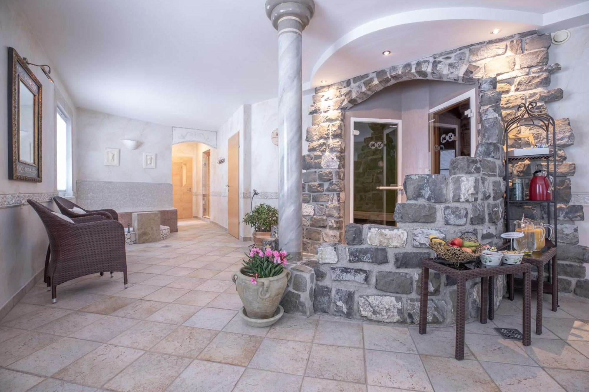 Patteriol Apart-Hotel-Garni Sankt Anton am Arlberg Bagian luar foto