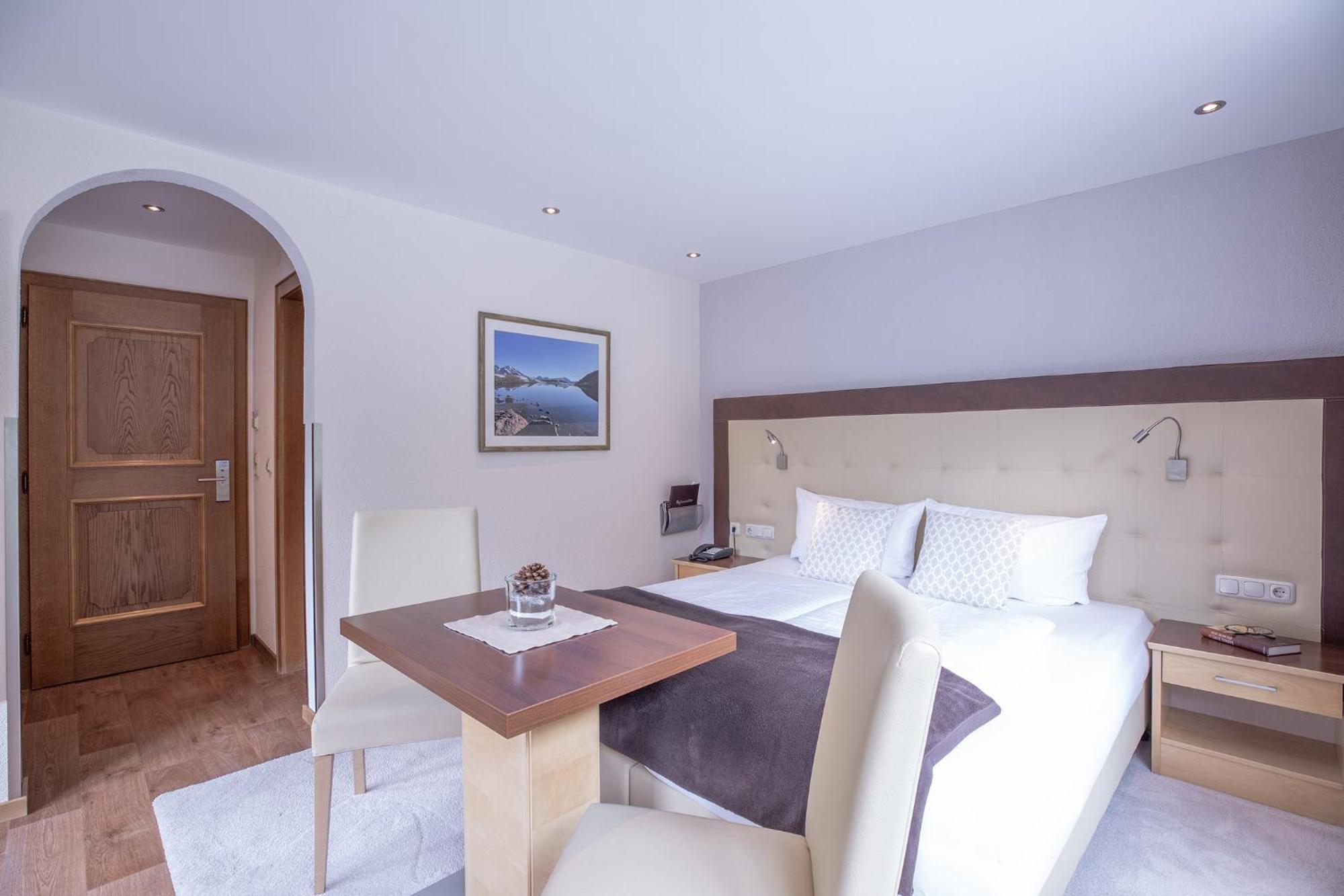 Patteriol Apart-Hotel-Garni Sankt Anton am Arlberg Bagian luar foto